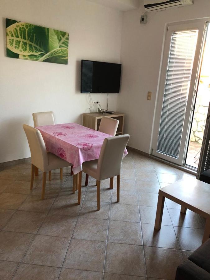 Miro Apartmani Ražanac المظهر الخارجي الصورة