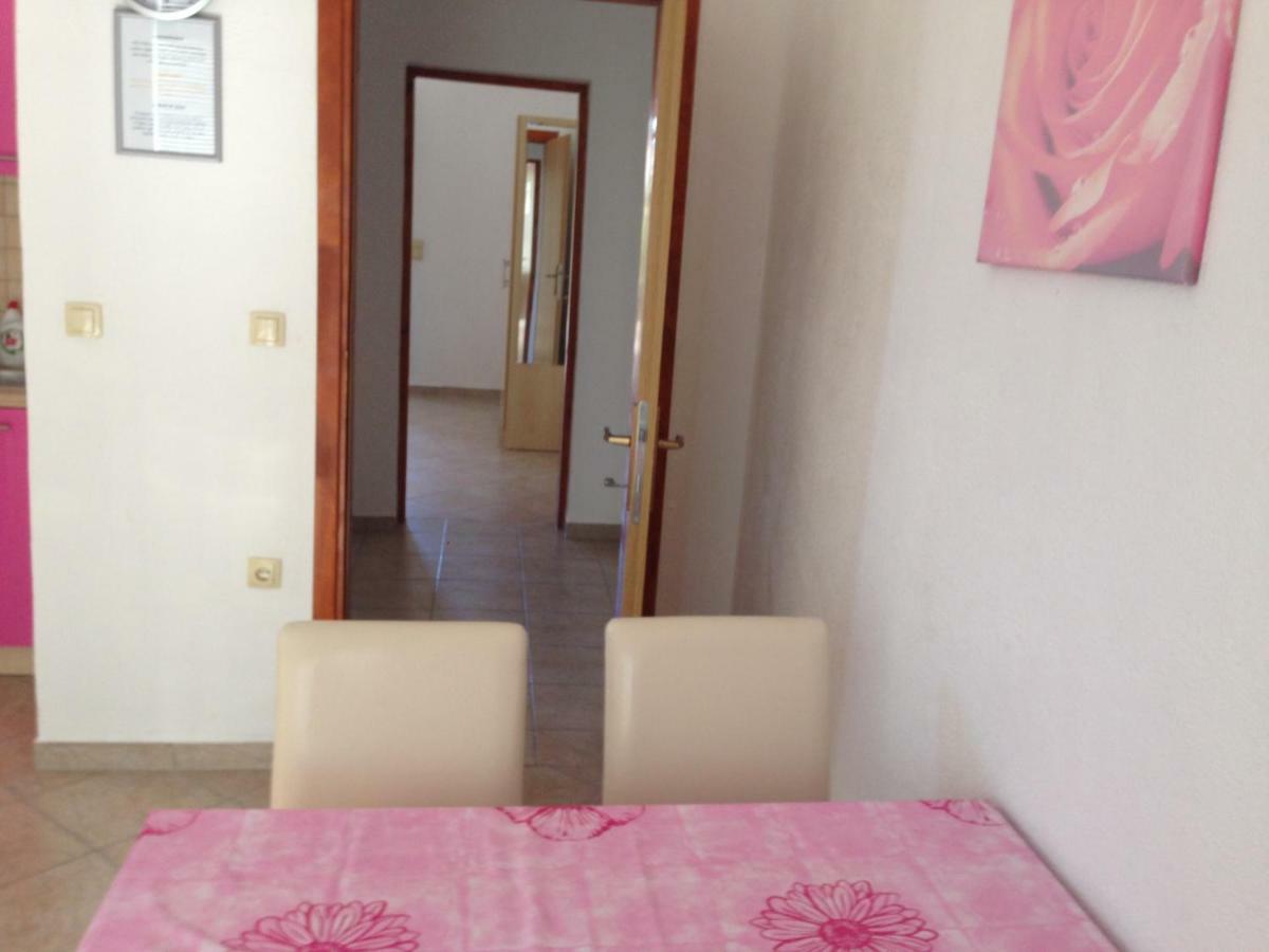Miro Apartmani Ražanac المظهر الخارجي الصورة