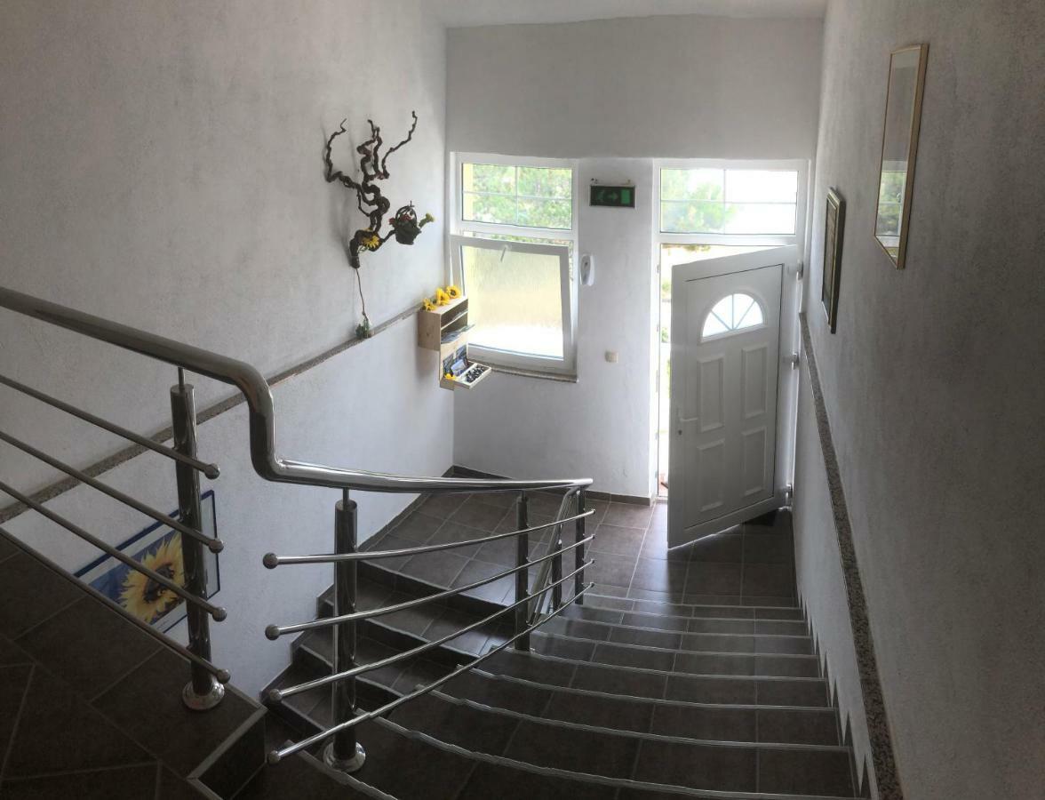 Miro Apartmani Ražanac المظهر الخارجي الصورة